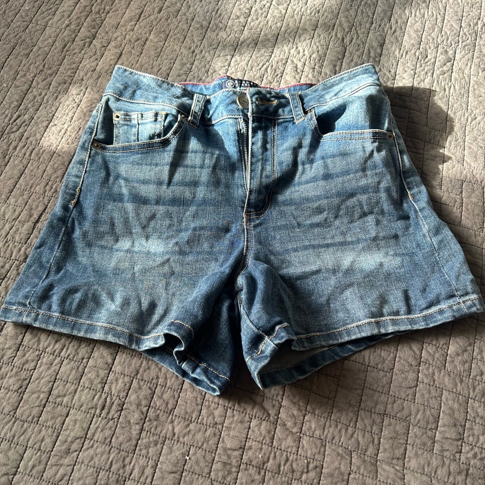 flattering jean shorts